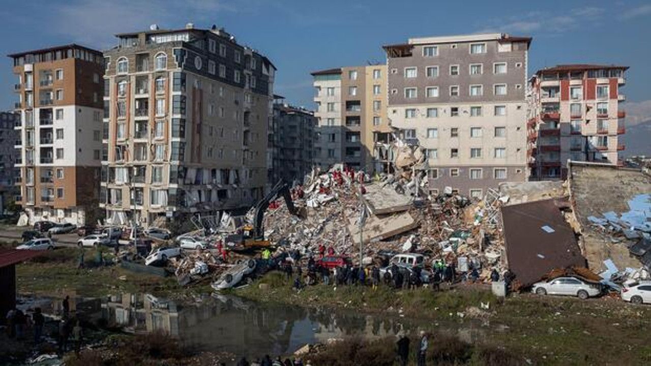 Yeni Binalar Neden Dayan Kl De Il Deprem K Lt R M Z Neden Olu Mad