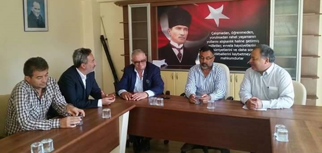 azbazdar-tarim-sektorunun-temsilcilerini-dinledi.jpg