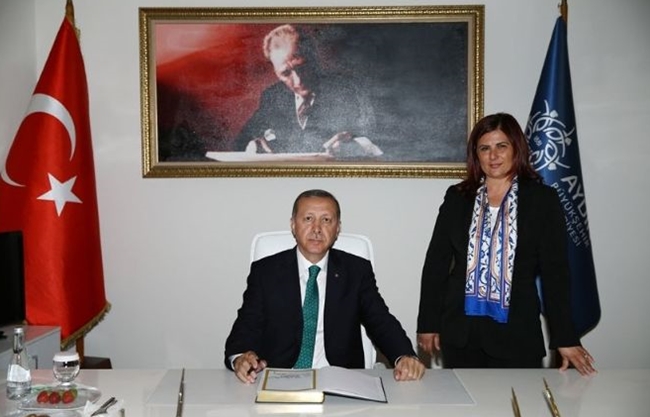 cumhurbaskani-erdogandan-aydinda-protokol-ziyaretleri-8e4_galeri.jpg