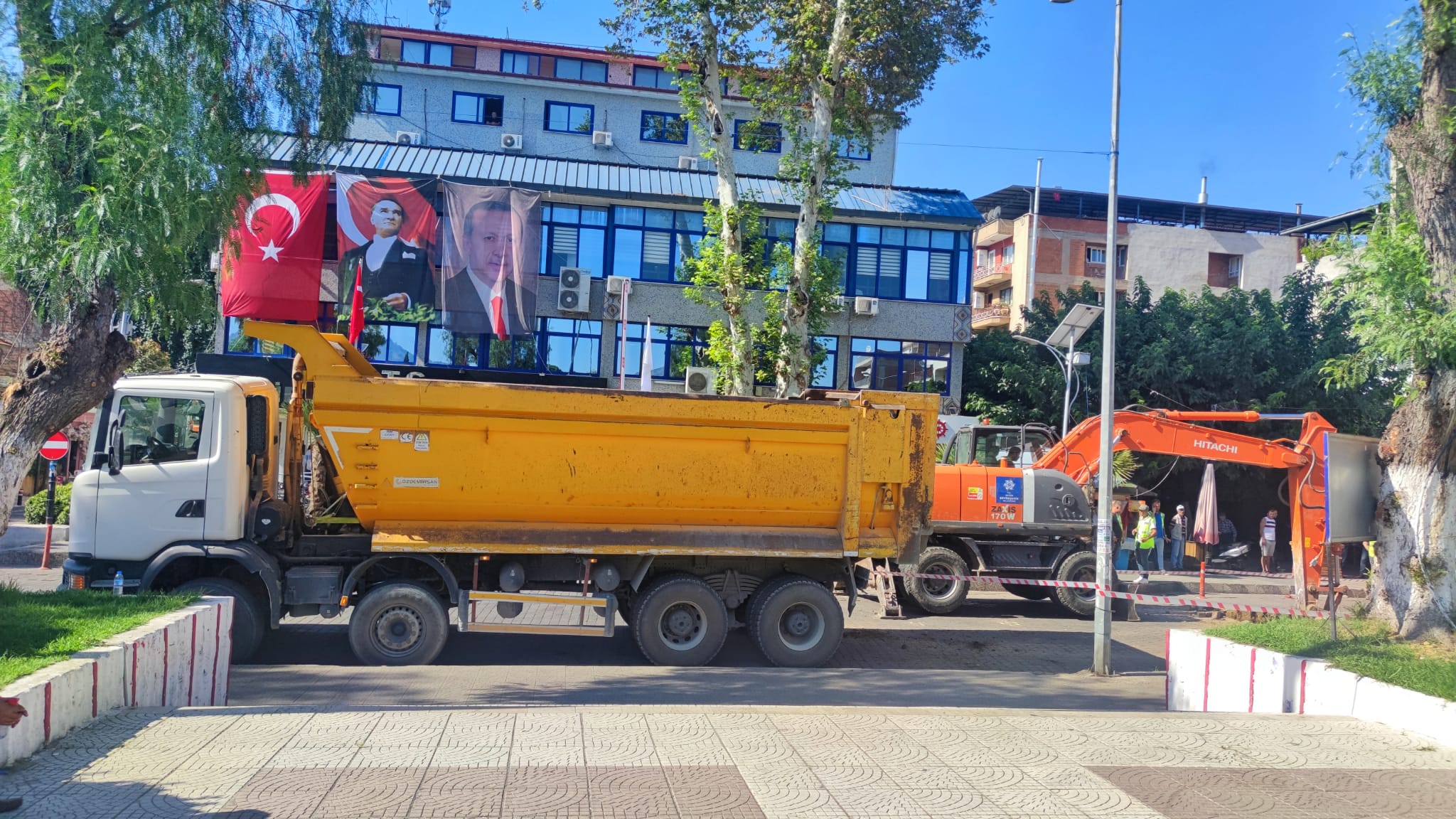 ebf78692-27f6-4c94-8432-b67e10546daf