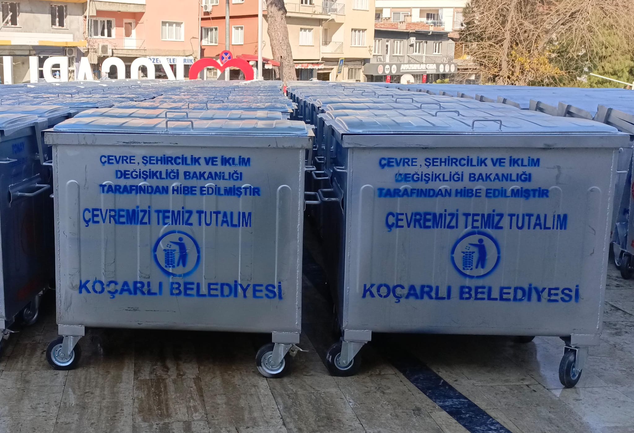 24a7b100-a92f-43ad-bcc3-1b808ad25b14