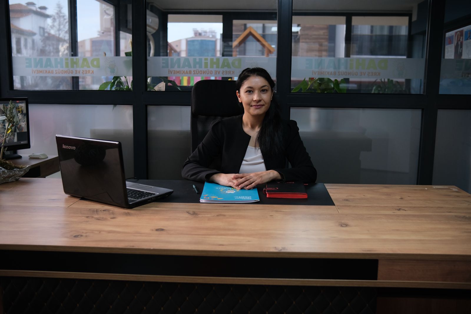 ee041621-954e-4026-8d6c-6a371f48a017