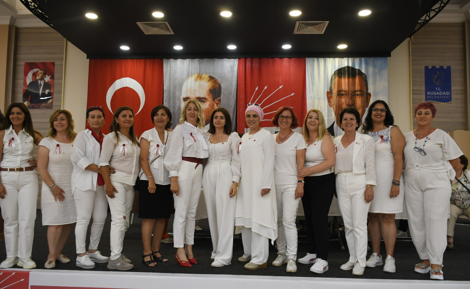 Chp Kadın Kolları (7)