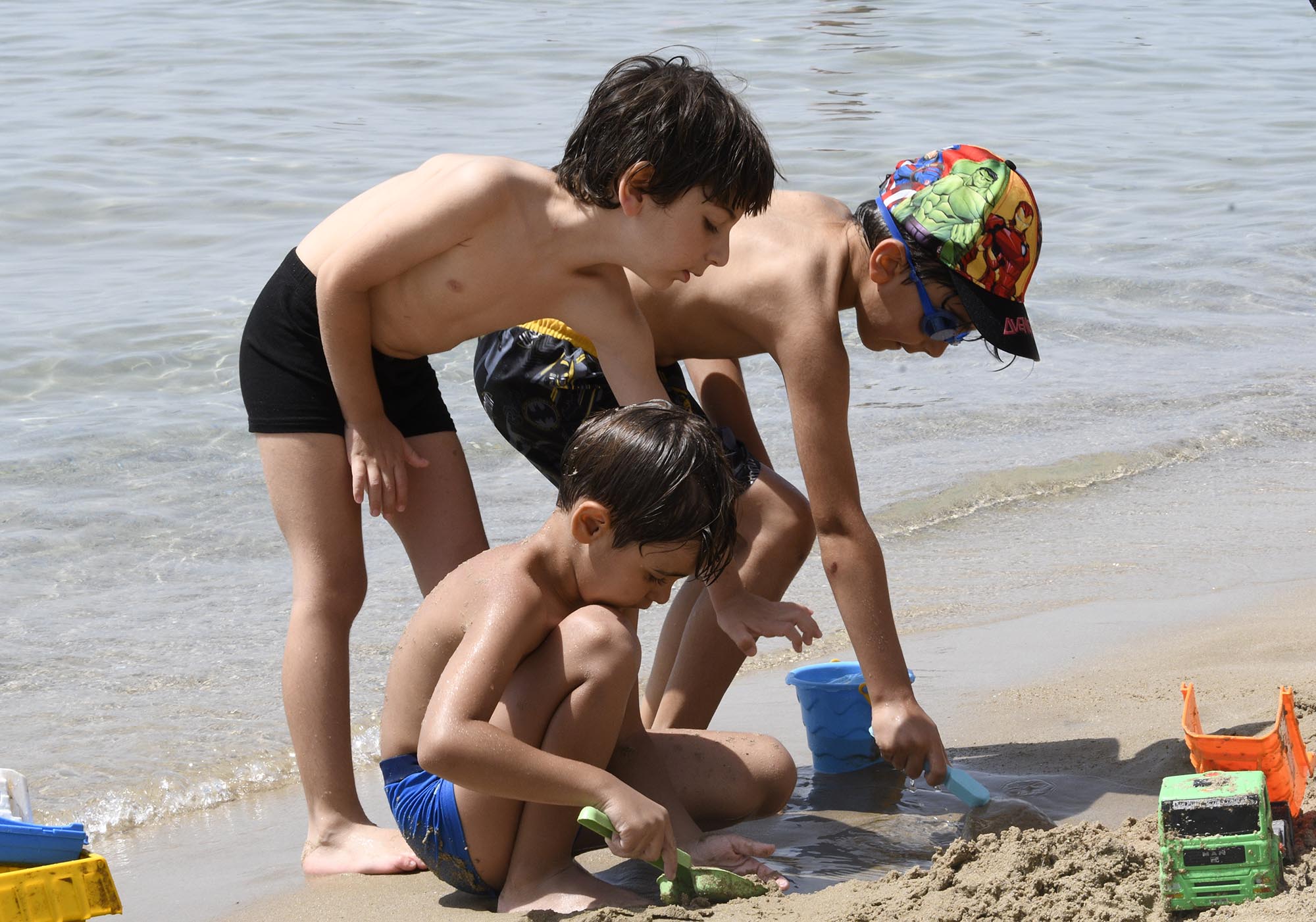 Plajlar Hazirlaniyor (3)