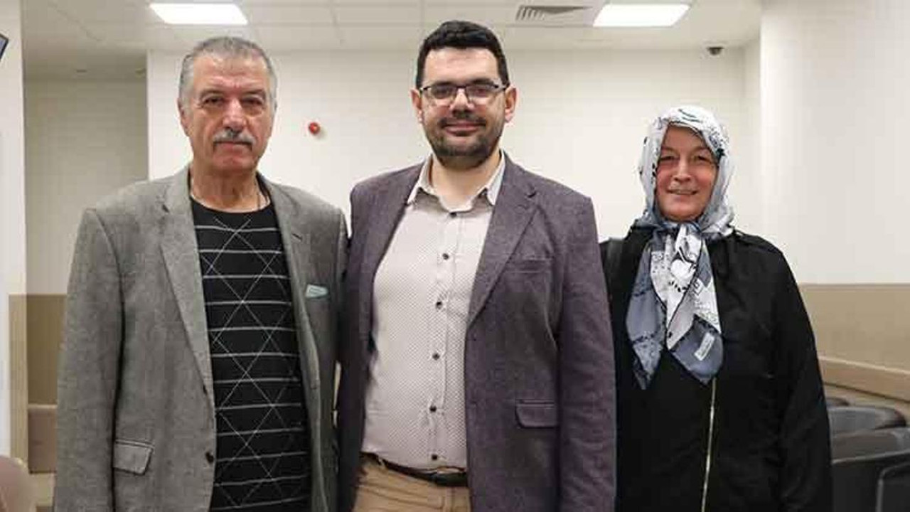 Kanseri Yenen Aydınlı Kadın Yaşadıklarını Anlattı: 'Bu Kadar Sevildiğimi Kanser Olunca Anladım'