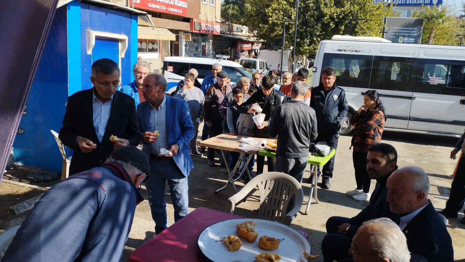 Köşkteatatürkelokma2
