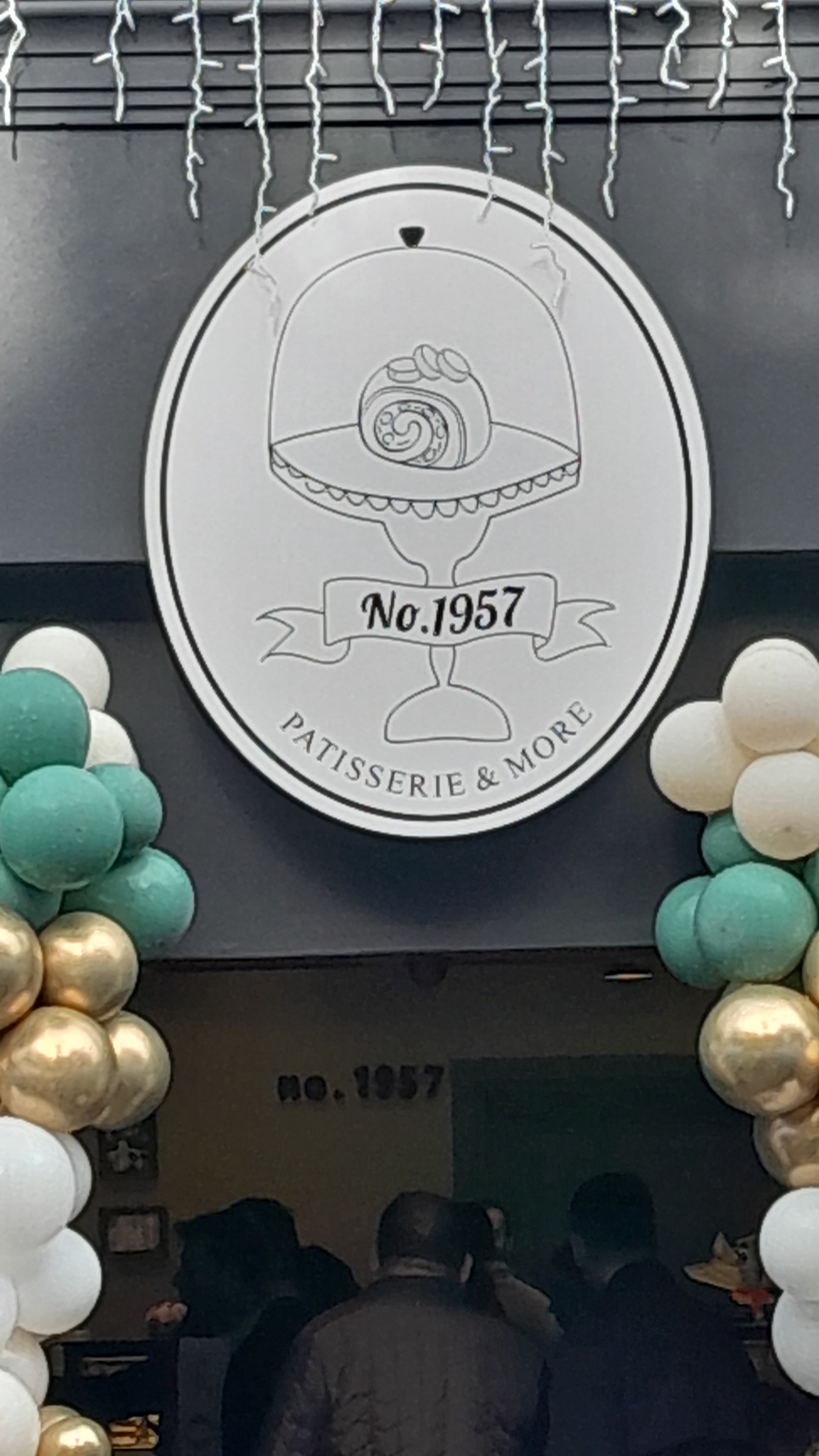 1957 Patisserie1