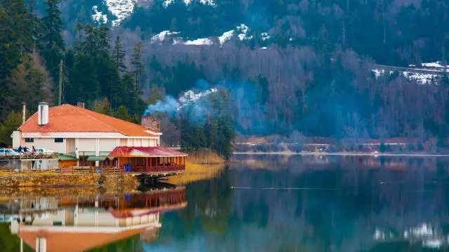 Abant Golu Nerede Hangi Ilde Abant Golu Girisi Ucretli Mi 18109213 5327 M