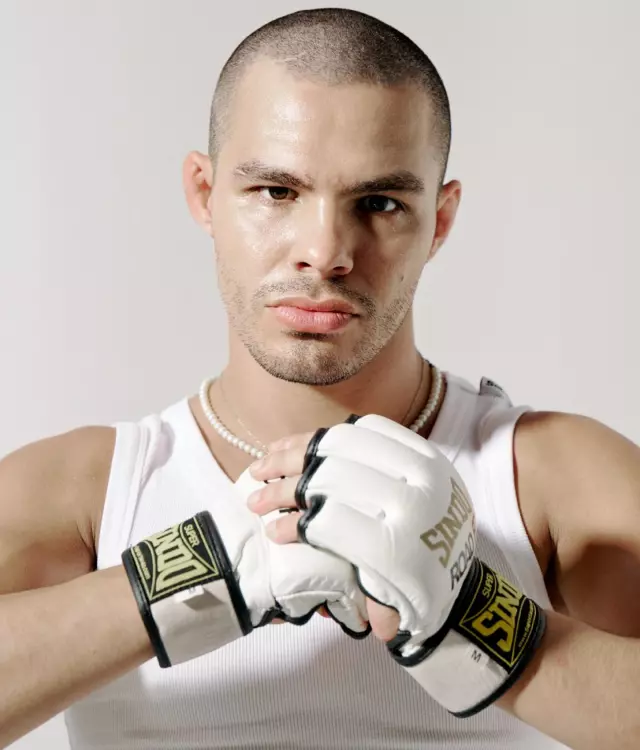 Survivor Kaan Kimdir Kac Yasinda Gonulluler 18169596 7809 M