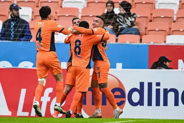 Galatasaray Basaksehir Maci Saat Kacta Hangi 18238630 5896 M