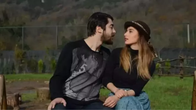 Semih Ozturk Ile Kurretulayn Matur Bosandi Mi 15522432 9711 Amp