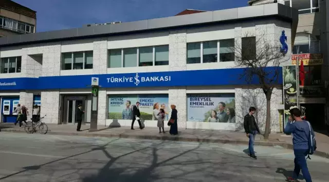 Banka Calisma Saatleri 2025 Bankalar Saat Kacta 18329142 204 M