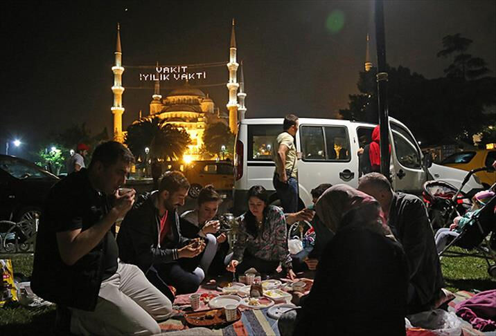 Ilk Sahur Saat Kacta Istanbul Ankara Ve Izmirde Sahur Saatleri Belli Oldu 17406344056370 1
