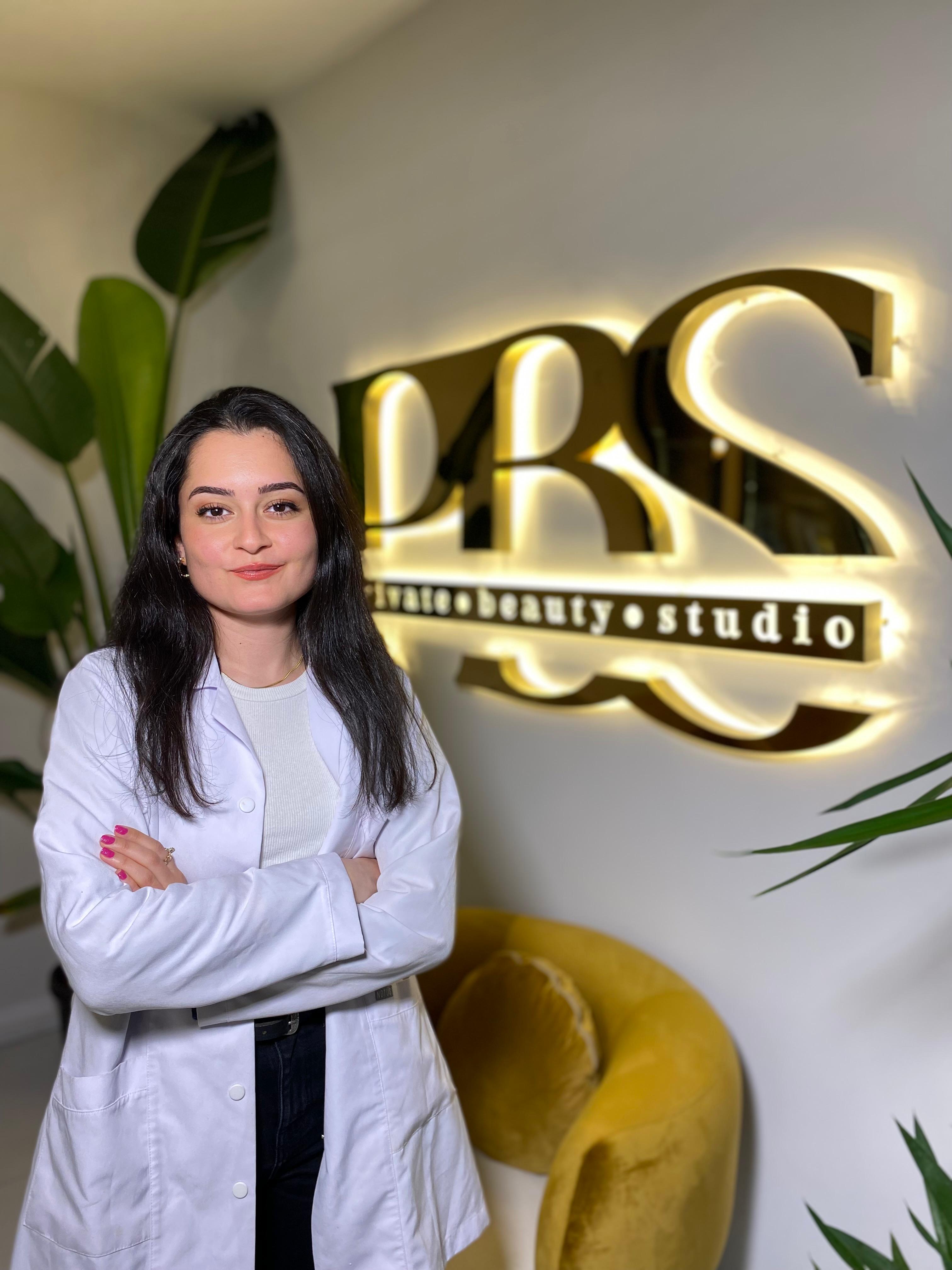 70Fc329B 0700 4970 869F Bb08Dca59A65