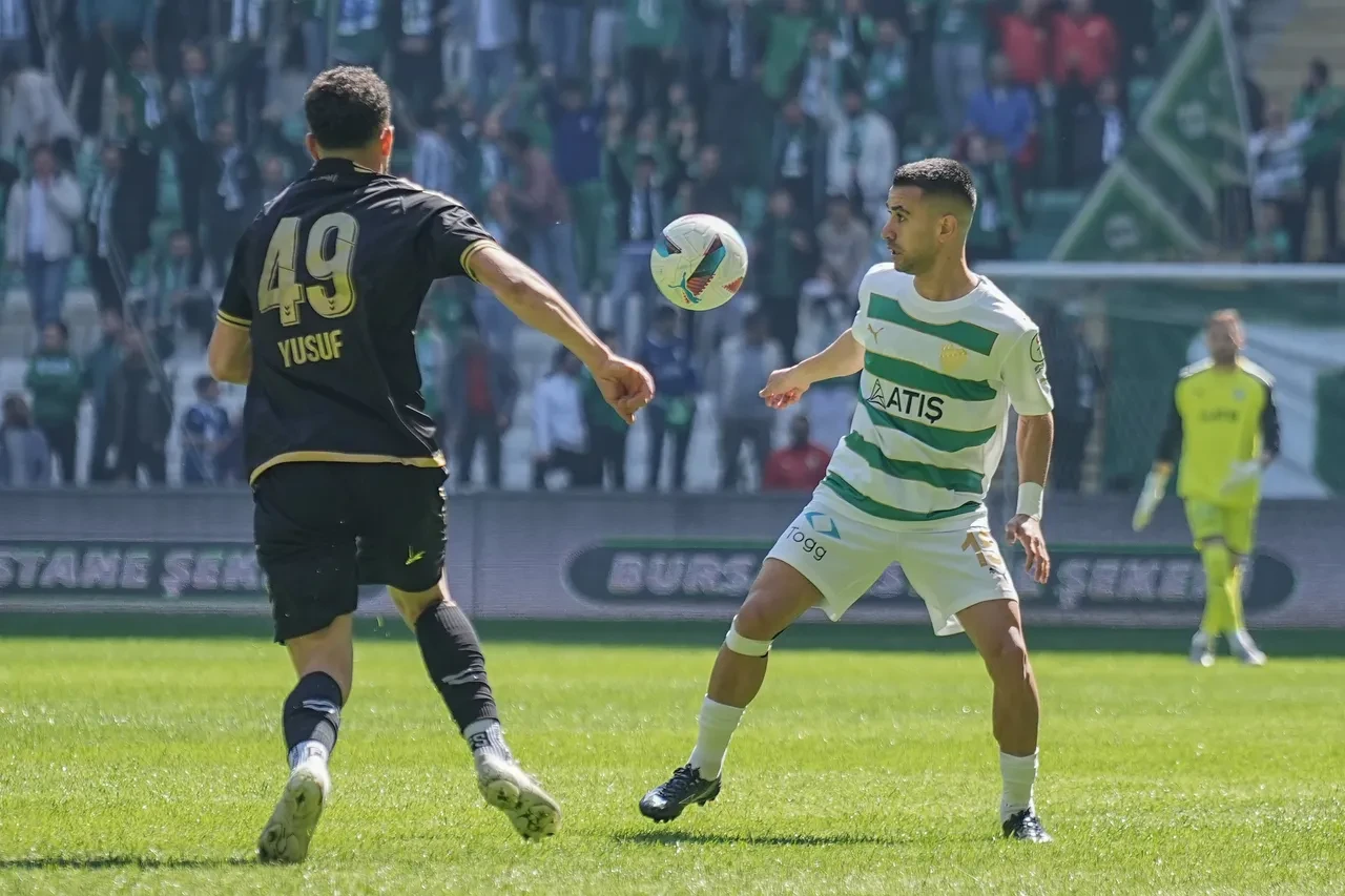 Bursaspor Maci Hangi Kanalda Bulvarspor Macinin Ne Zaman Saat Kacta Oynanacagi Duyuru 3210191 202503260933 3