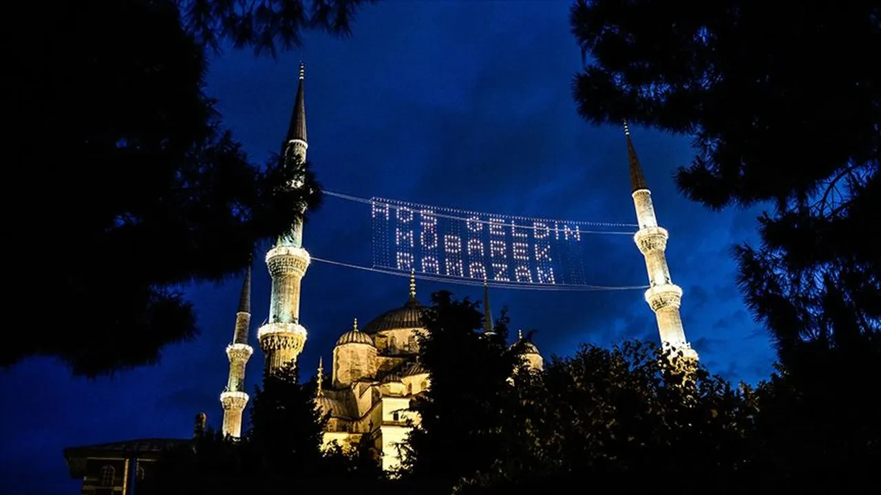 Esenyurt Iftar Cadiri Yerleri Belli Oldu Binlerce Kisi Iftar Sofrasinda Bulusuyor 3206582 202503071219 1