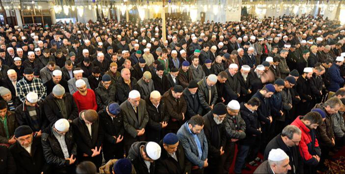 Teravih Namazi Farz Mi Ramazan Ayinda Teravih Namazi Kilmanin Faziletleri 17411807809845 3-1