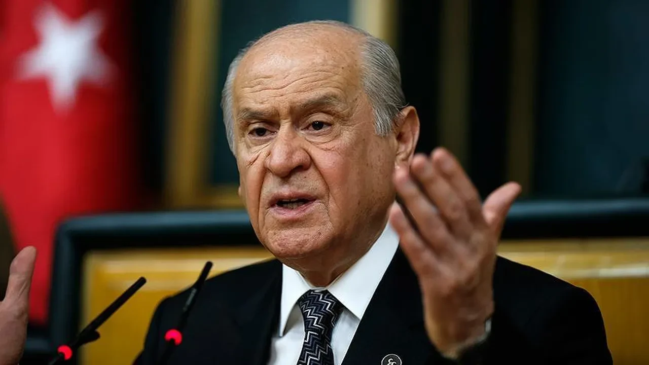 Devlet Bahceli Ne Ameliyati Oldu Uzun Zaman Sonra Goruntulenmesiyle Yasi Gundeme Geld 3211896 202504041418 2