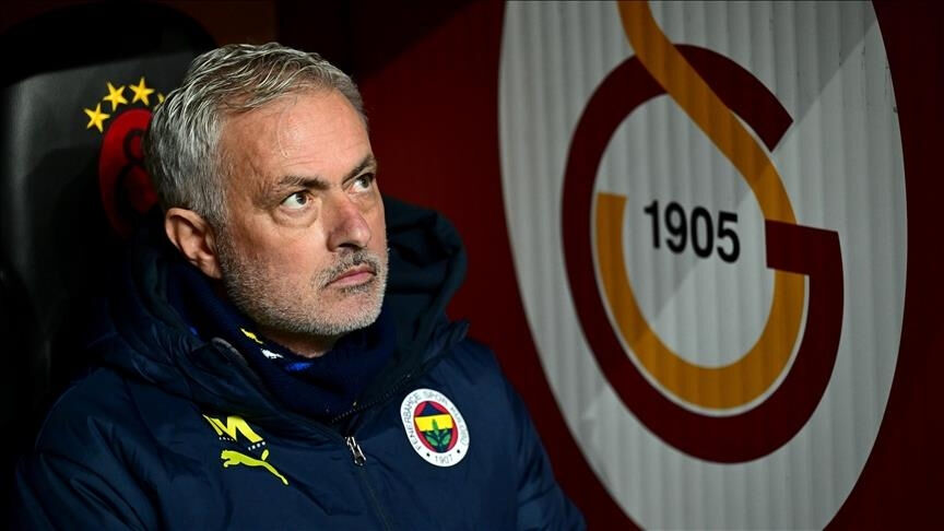 Jose Mourinho Hangi Maclarda Yok Cezasi Ligde Gecerli Mi Aldigi Ceza Belli Oldu 17438687135350 2