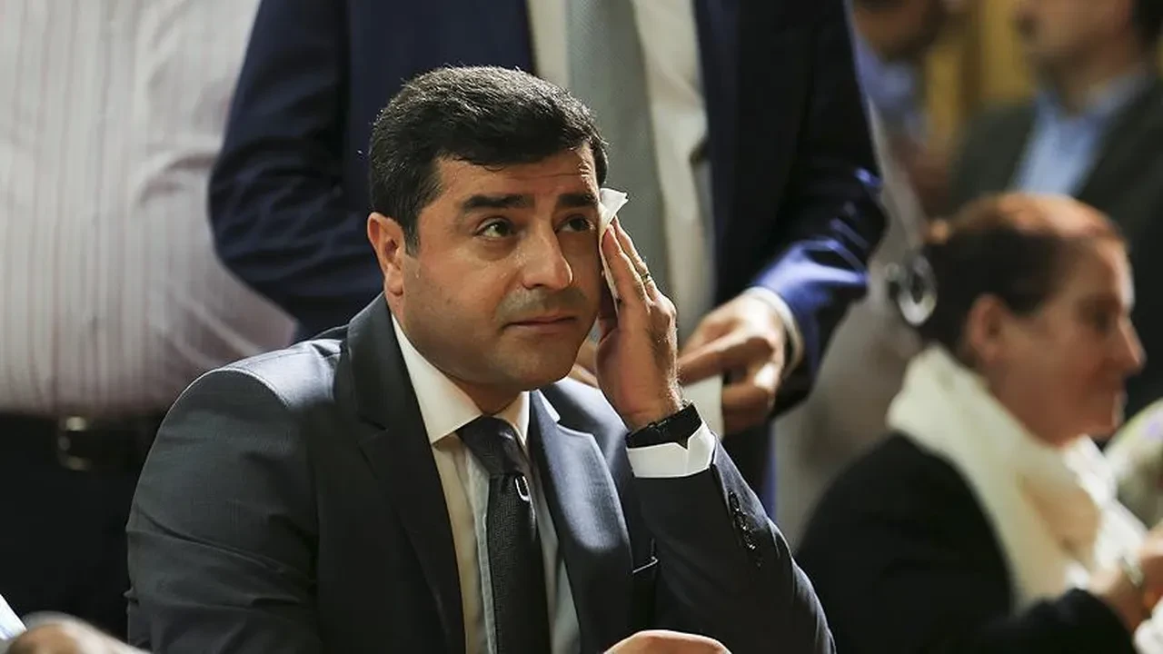 Selahattin Demirtas Serbest Birakildi Mi 2016Da Tutuklandi 3211917 202504041538 1