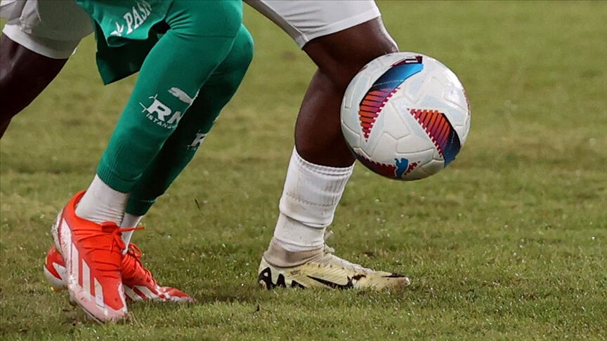 Sifresiz Yayinlanacak Sanliurfaspor Amedspor Maci Saat Kacta Canli Yayin Bilgileri Muhtemel Ilk 11Ler Belli Oldu 17444581197119 2