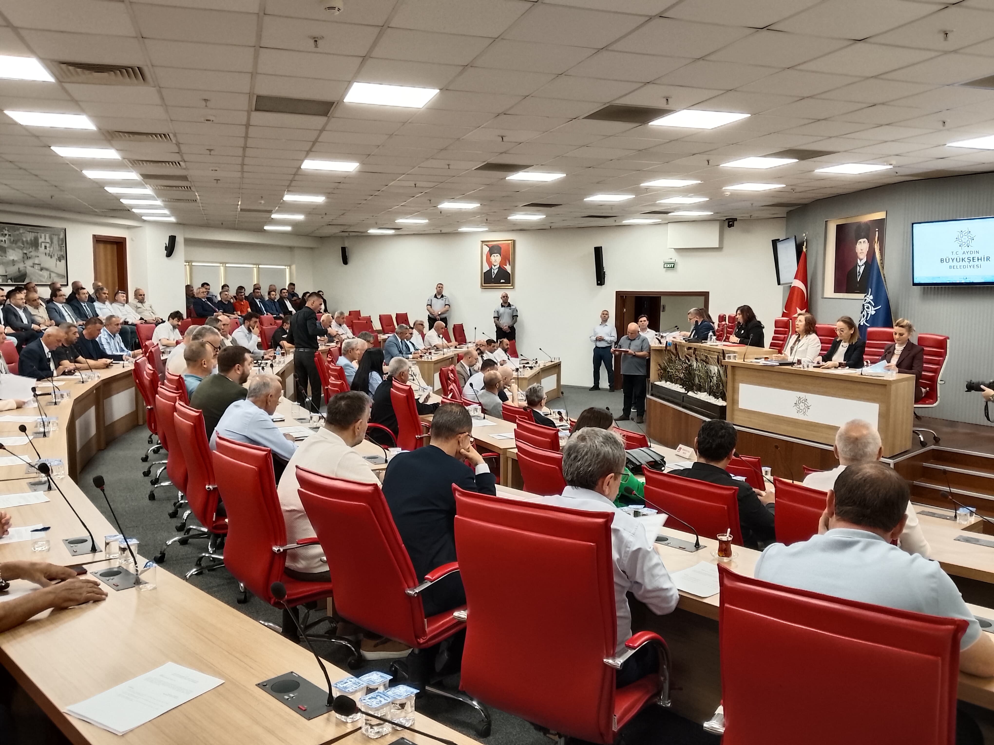 33Dc10B6 B918 4F1F 940B 5C152F8Edcda