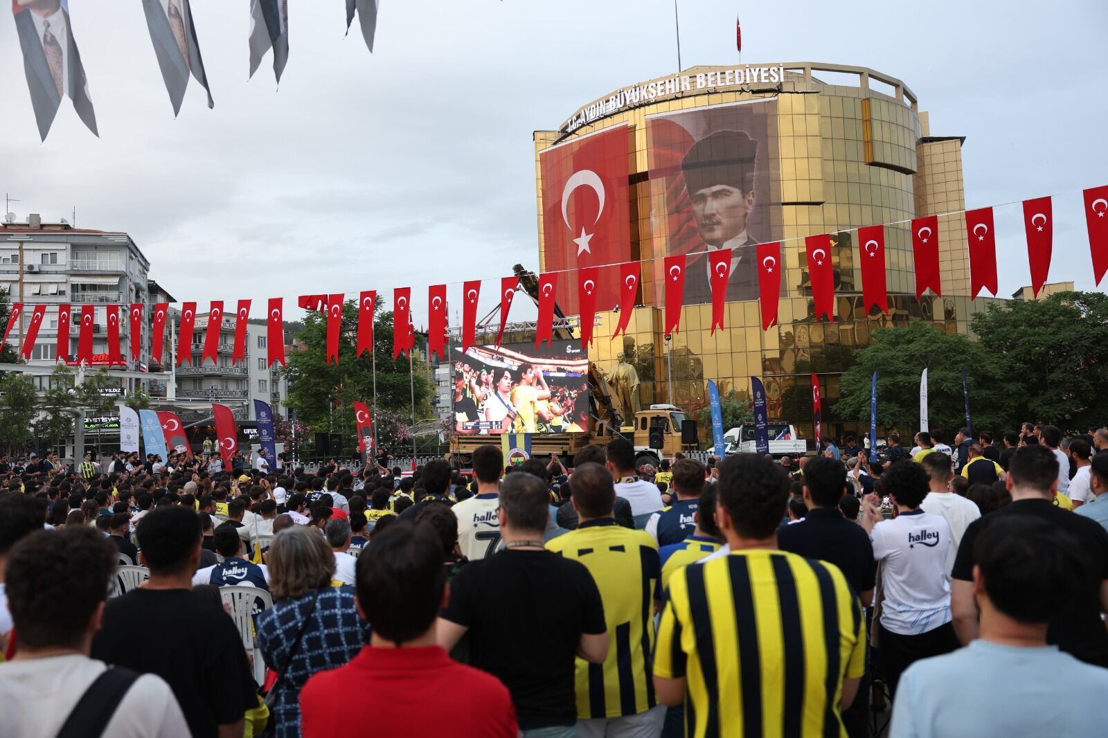 4237D709 9F74 45Db 8255 80B66E211C02