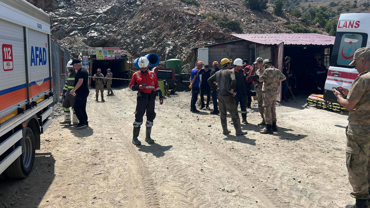Elazig Da Maden Ocaginda Gocuk Cok Sayida Ekip Sevk Edildi 1