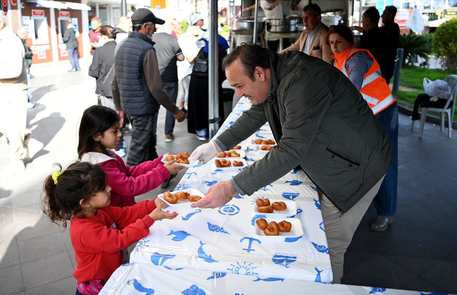 Whatsapp Image 2025 11 18 At 17.00.12