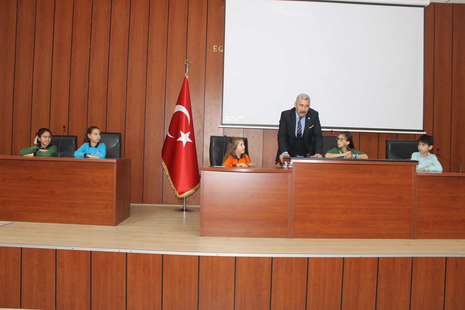 Whatsapp Image 2025 12 11 At 09.49.04