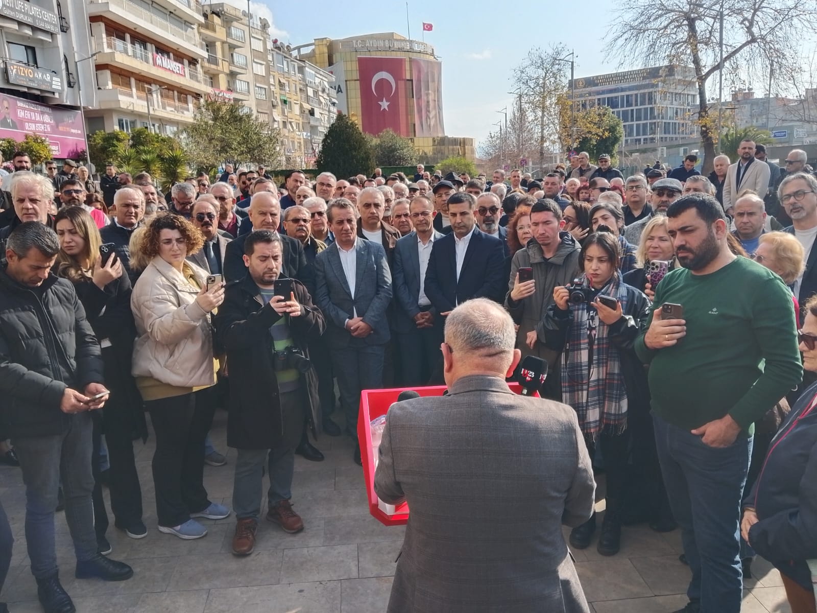 Whatsapp Image 2026 01 07 At 15.49.12