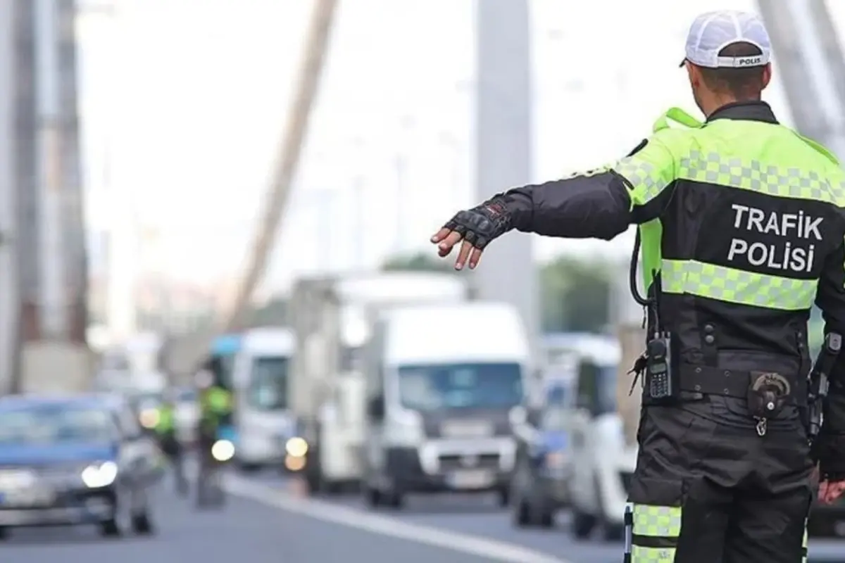 Trafik Duzenlemelerini Iceren Kanun Teklifi Tbmm 19562036 6955 Amp