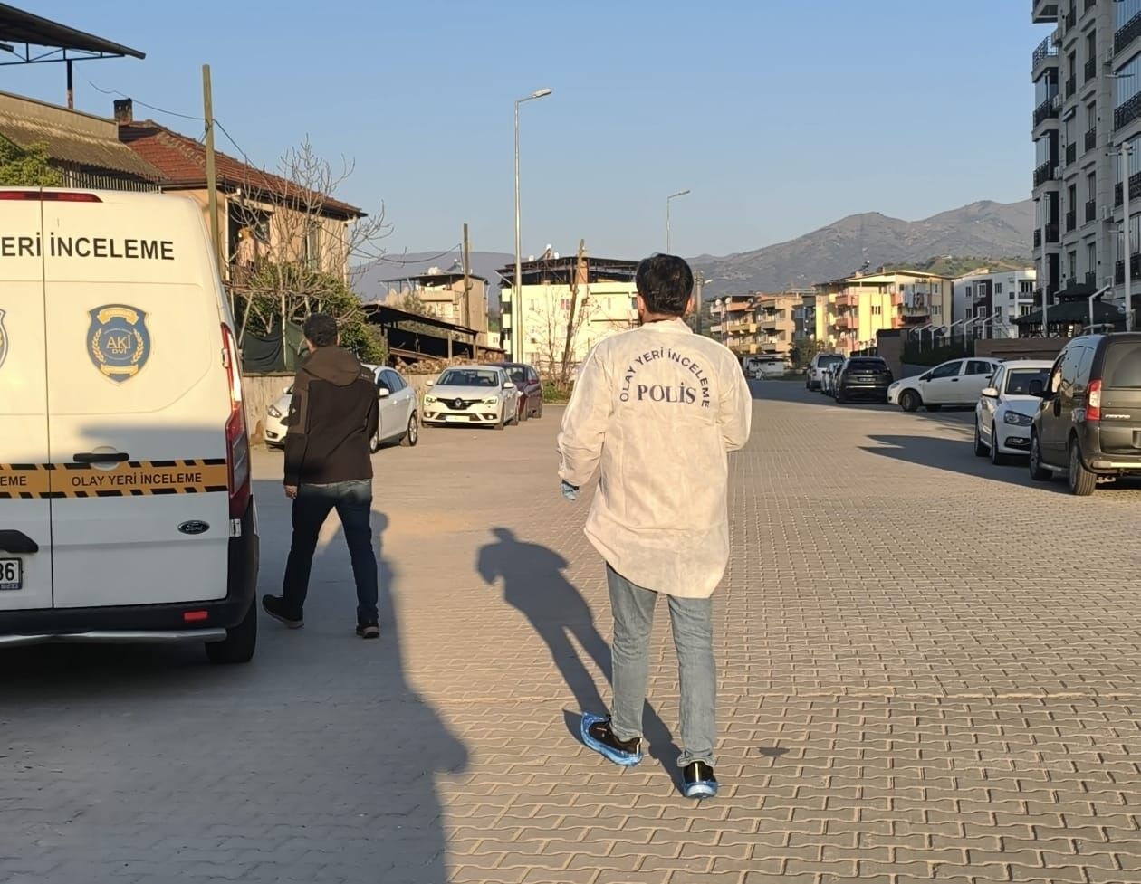 043B904D D0F1 4162 97Dc 5781433C348E