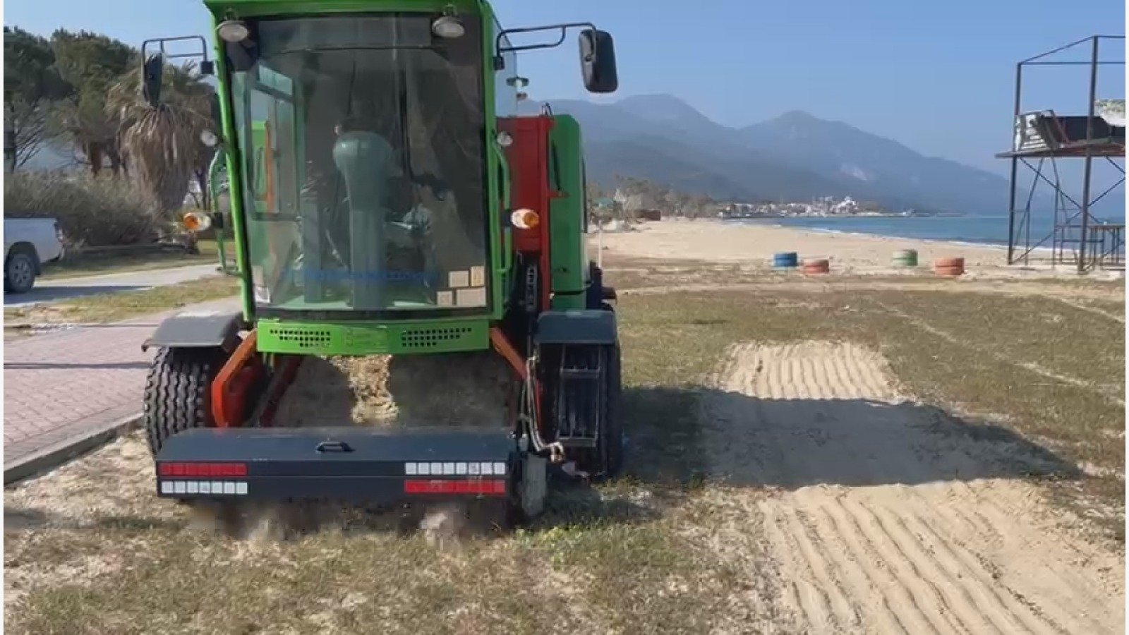 15Aeebad D814 4B2D 9518 B3282De23A91