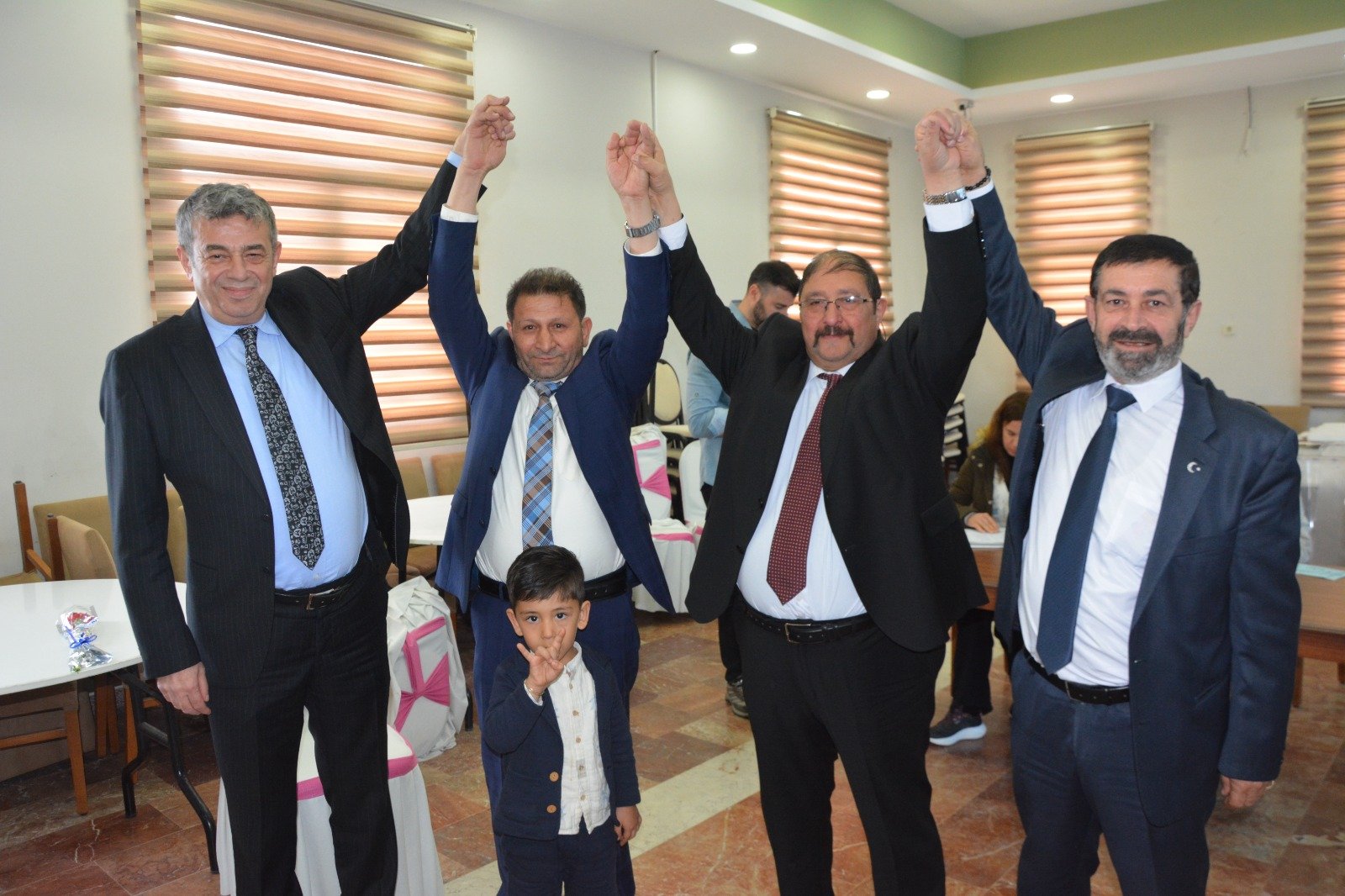 22F4E0Df 80B1 4Fcc Aa2E 8E5304016480