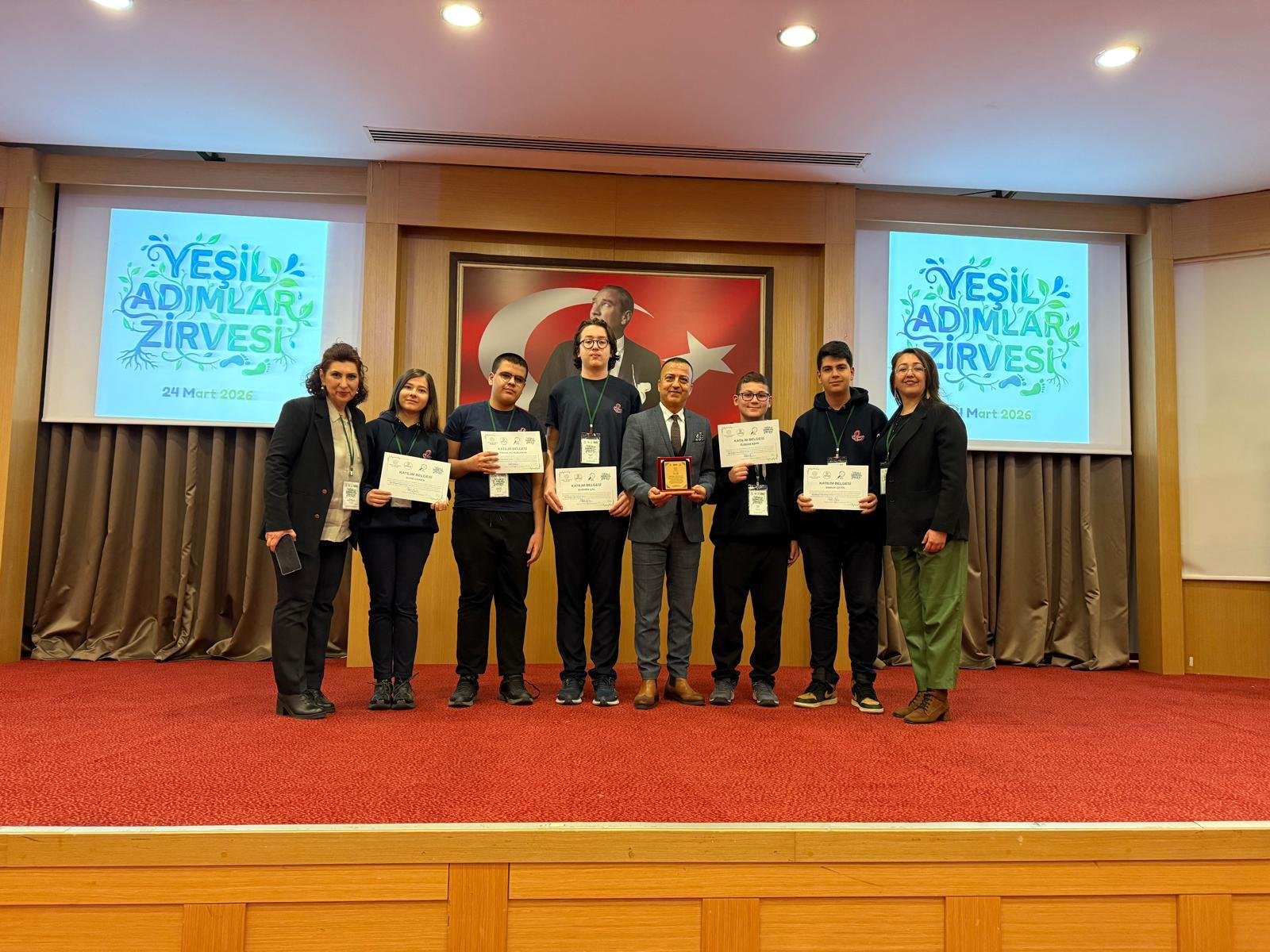 Aydın Lisesi’nden Yeşil Adımlar Zirvesi’nde Gururlandıran Başarı (1)