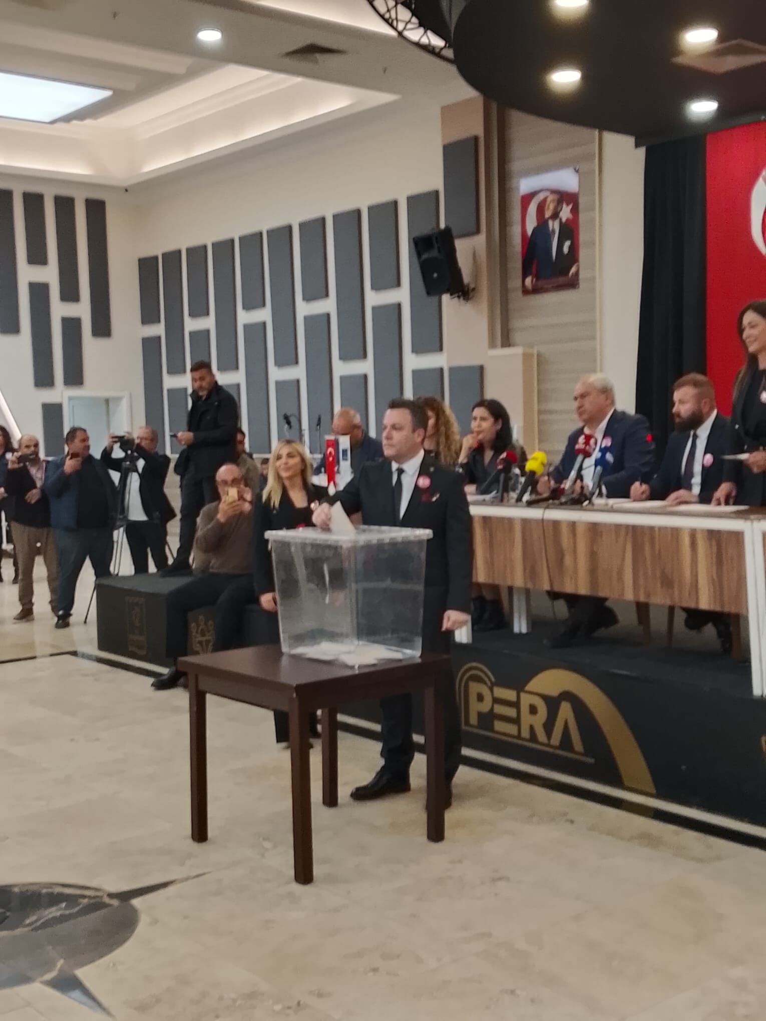 Bbdf7C5E D689 4280 Af69 25643Ef663D5