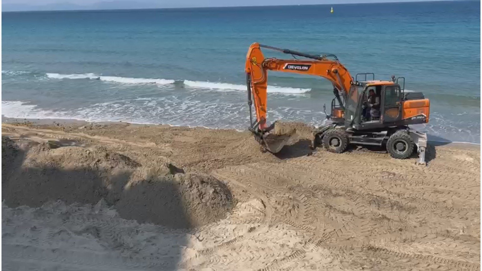 D03893C5 A8D1 497C B5F0 E39A095A4818