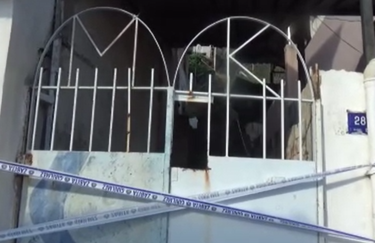 Toprak kayması sonucu evi yıkılan genç 10 dakikayla kurtuldu