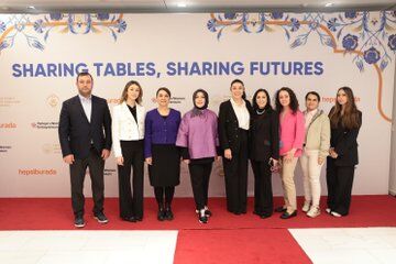 H D Jvpu1 W M A A L Emv