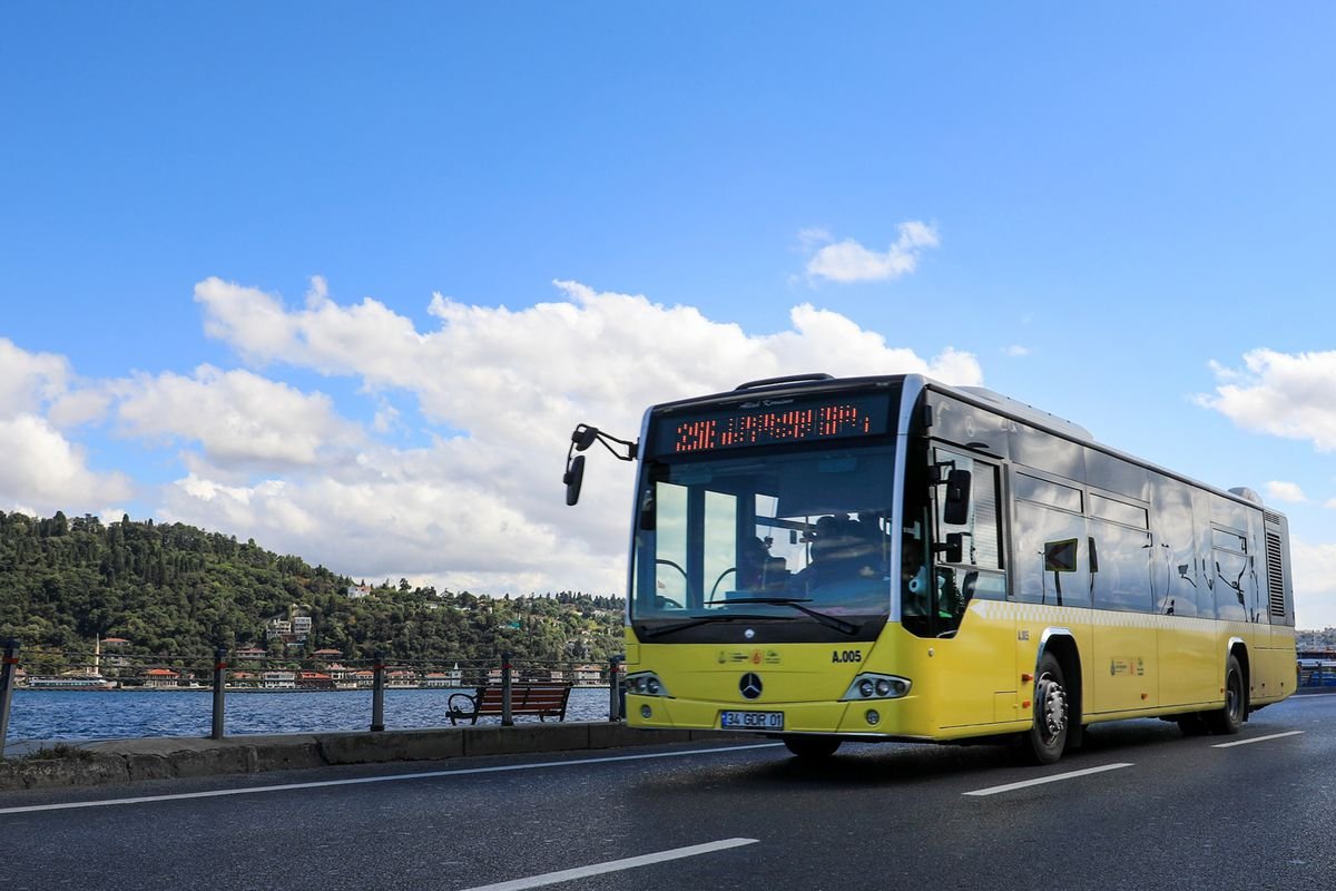 İki meslek grubuna daha toplu ulaşım ücretsiz
