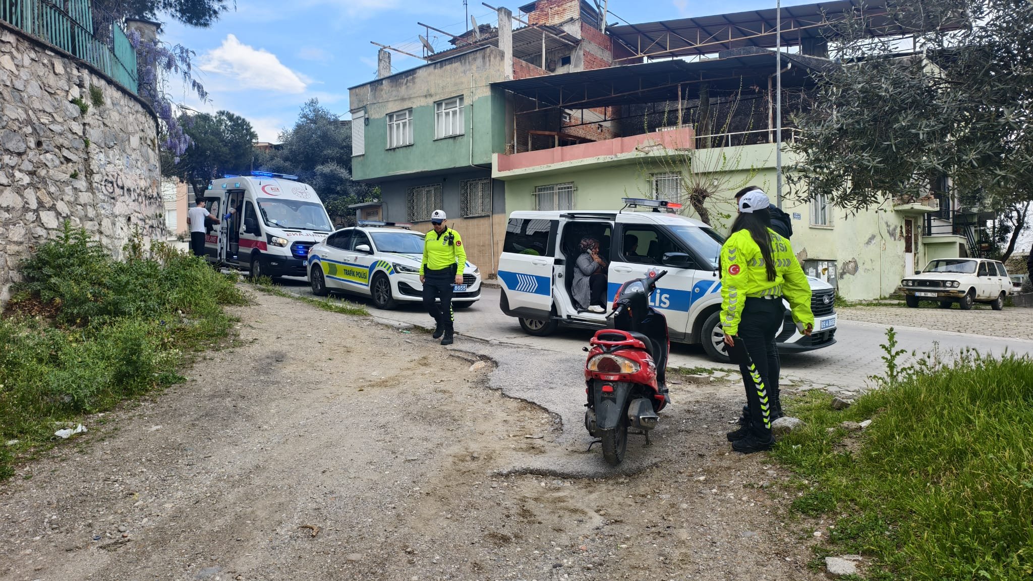 Nazilli’de Akıl almaz olaylar zinciri: Kaza, firar, hırsızlık ve meydan kavgası