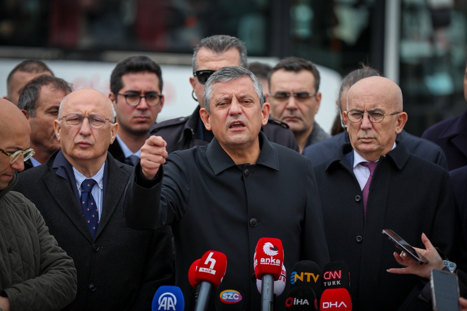 CHP Genel Başkanı Özel: Erdoğan'ın karşısında CHP'nin adayı yüzde 60'ın altında oy alırsa iktidara gelsek bile başarısızlık sayacağım