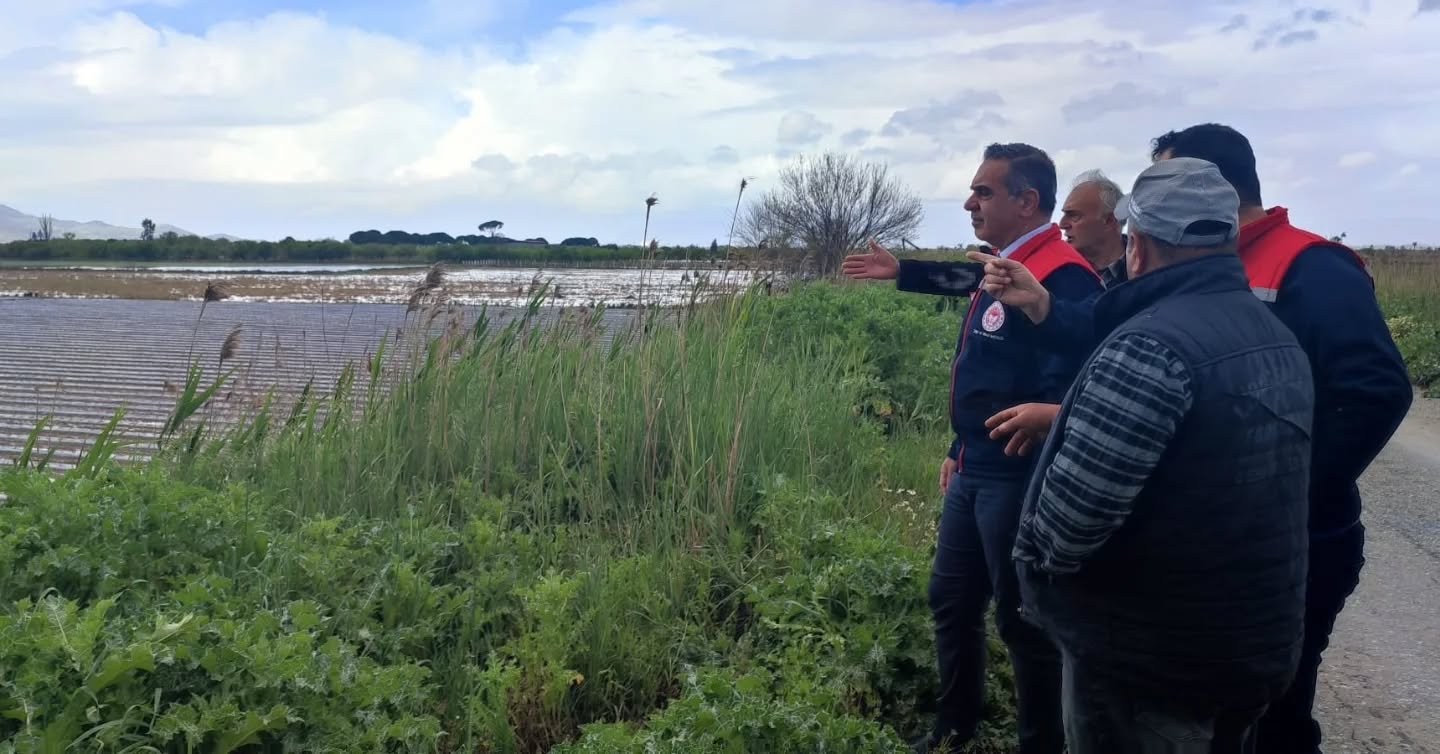 İncirliova’da 2 bin dönüm arazi etkilendi