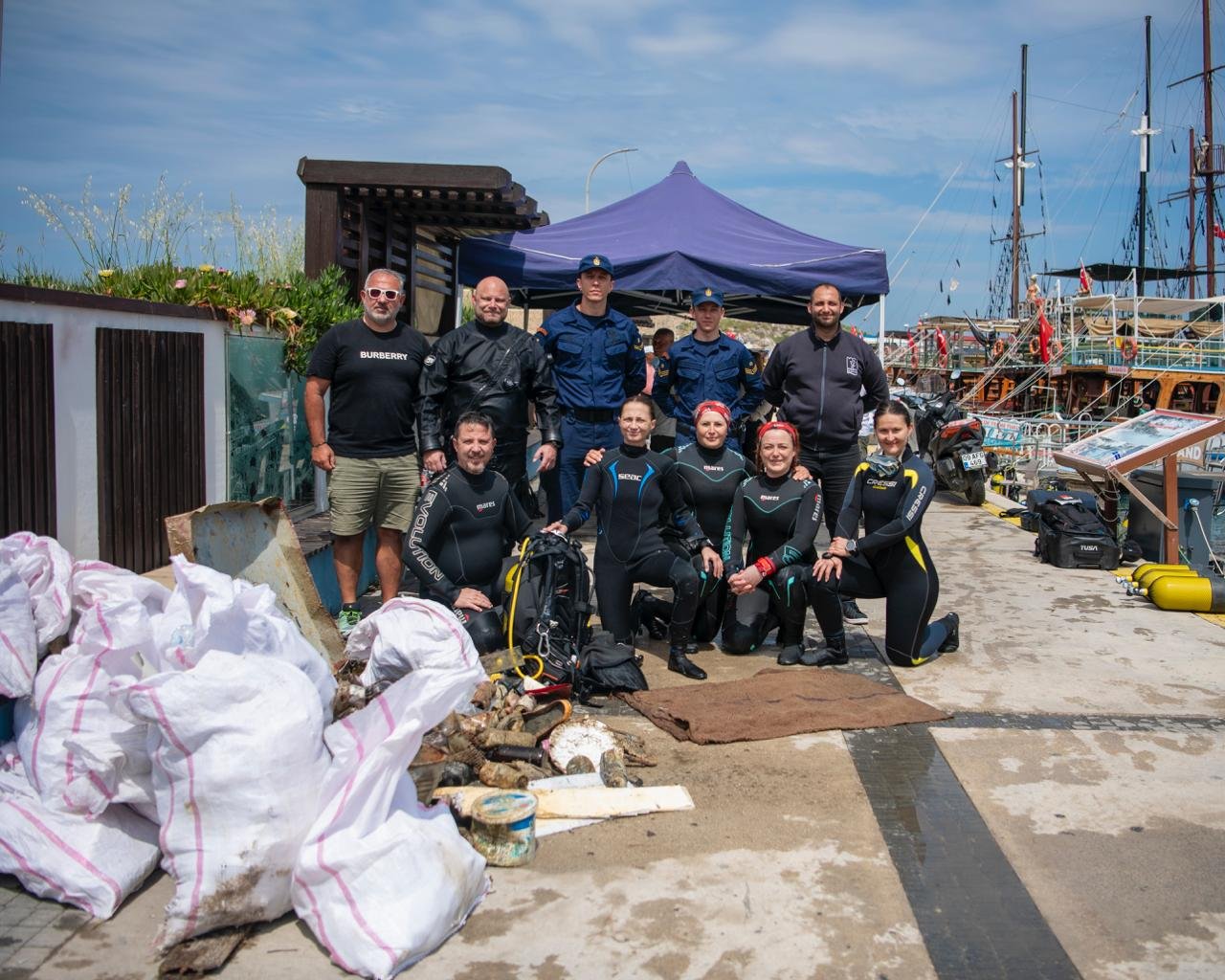 7Ebe75B2 9B68 4580 A53F 7C5Cc0Bd39D0