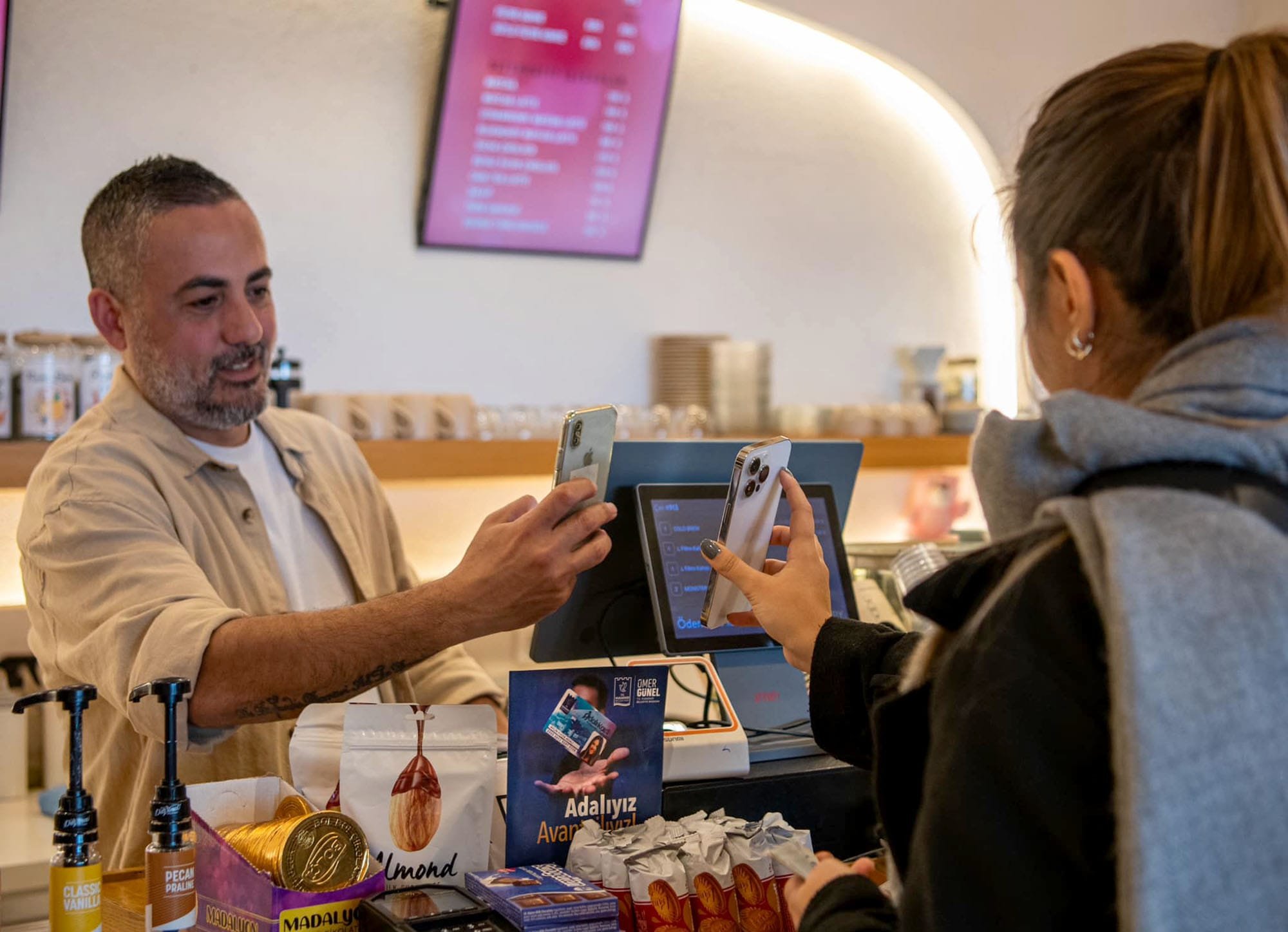 Afb66434 5Bcf 48E2 81B5 C51851A55Ec7