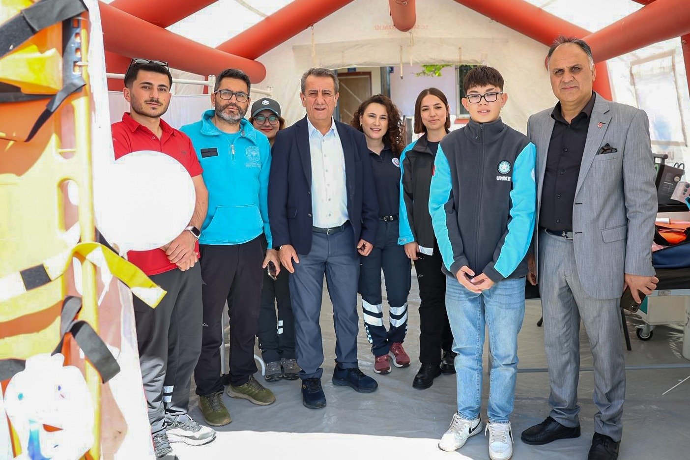 Bce98E80 B000 4E29 9295 5B565Aee3325