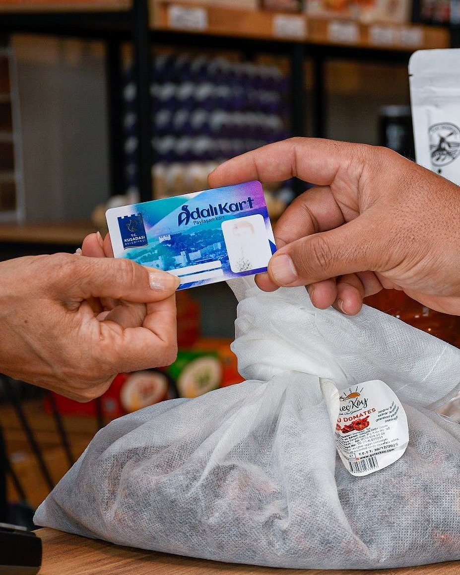 De6Fdde9 Cf9E 4Fac 83Dc B3Ebc45788Ed