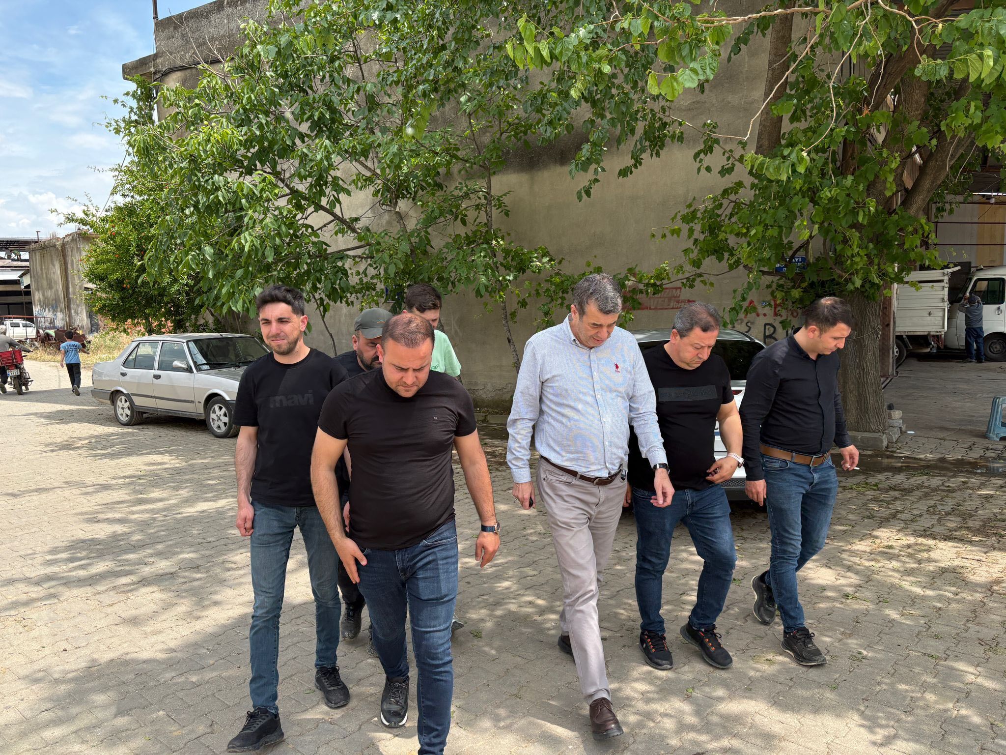 Sel Mağduru Esnafın Imdadına Künkcü Yetişti (1)