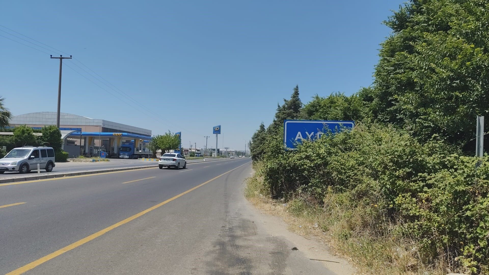 A W725933 03